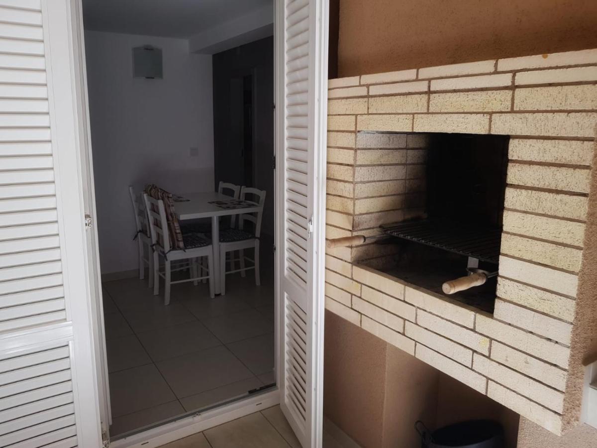 Apartmani Vrancic Мандре Экстерьер фото
