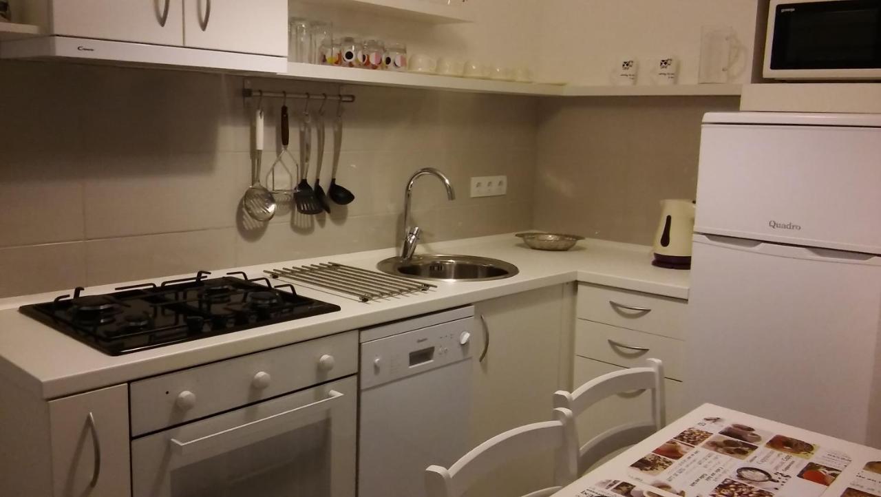 Apartmani Vrancic Мандре Экстерьер фото